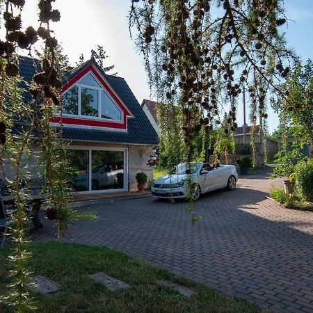 Ferienhaus Goermer Mit Wasserbett Schmolln  Ngoại thất bức ảnh