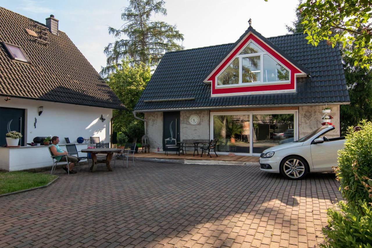 Ferienhaus Goermer Mit Wasserbett Schmolln  Ngoại thất bức ảnh